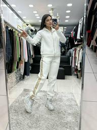 Женские спорт костюмы