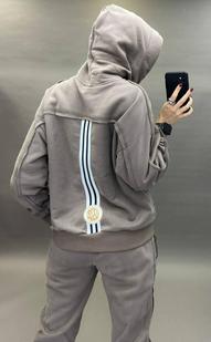 Женские спорт костюмы