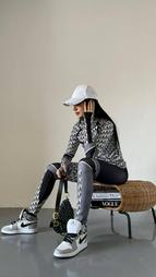 Женские спорт костюмы
