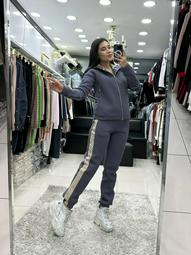 Женские спорт костюмы
