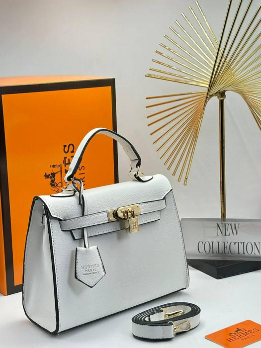 HERMES product 1557172