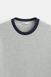 T-SHIRT WITH CONTRASTING RIBBED TRIMS