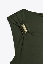 DRESS WITH METAL APPLIQUÉ