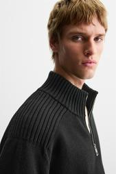 HIGH NECK QUARTER-ZIP SWEATER