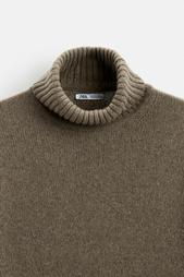 WOOL BLEND SWEATER