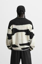 ABSTRACT JACQUARD SWEATER