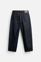 RELAXED FIT STRAIGHT LEG JEANS