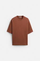 TEXTURED T-SHIRT