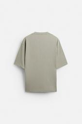 TEXTURED T-SHIRT