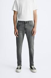 SKINNY FIT JEANS