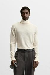 100% WOOL SWEATER