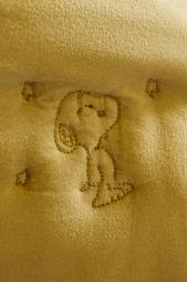 CHILDREN'S PEANUTS™ QUILT WITH TOPSTITCHING